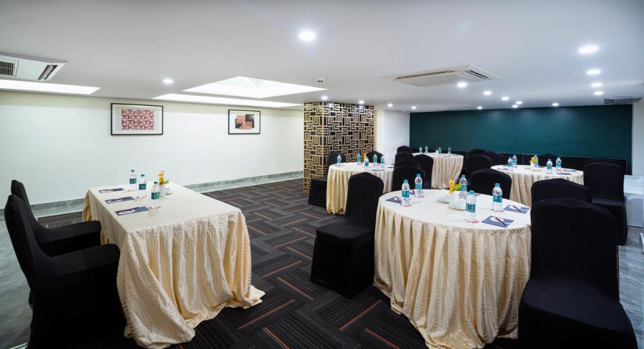 Spree Hotel Kriday Dehradun Zewnętrze zdjęcie