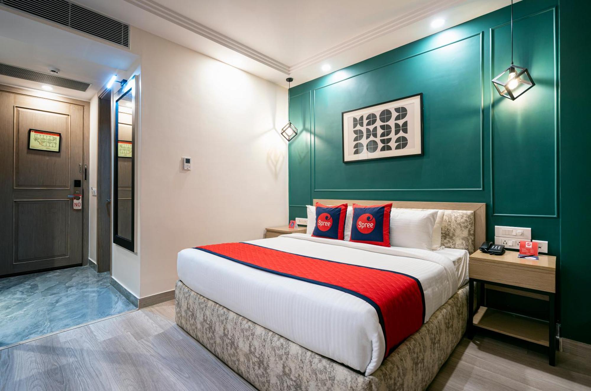 Spree Hotel Kriday Dehradun Zewnętrze zdjęcie